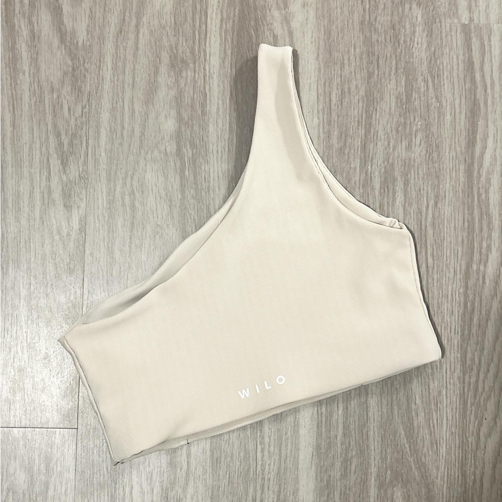 WILO one shoulder sports bra /top